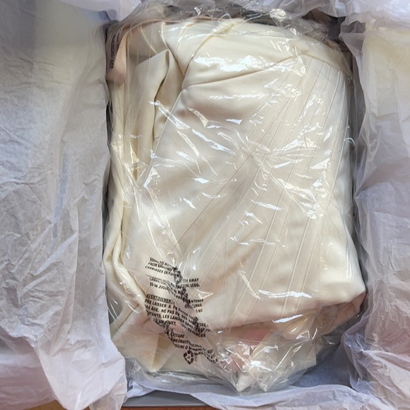 House of CB Loretta Dress - Picture 2 of 2